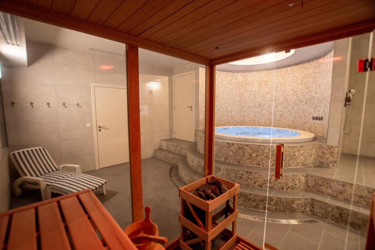 Auberge Le Vieux Moulin Poupehan 외부 사진