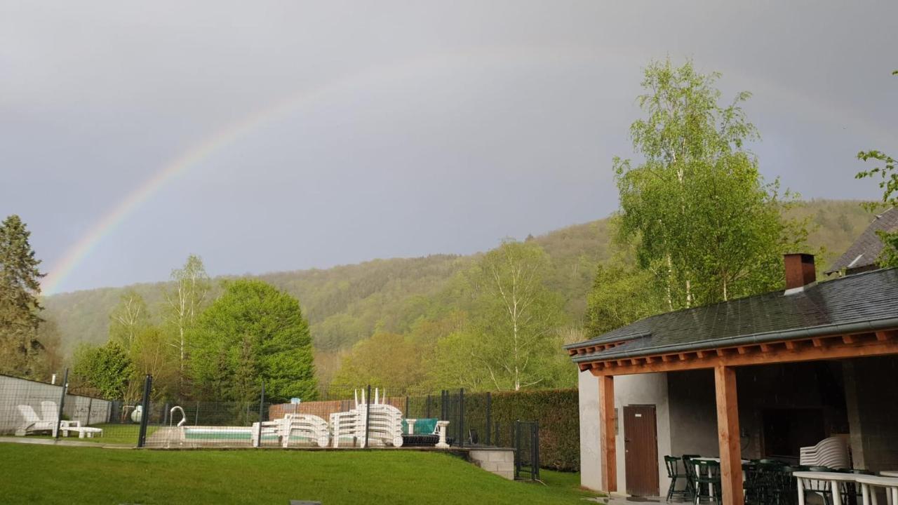 Auberge Le Vieux Moulin Poupehan 외부 사진
